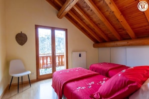 8 chambres, fer et planche à repasser, lit parapluie, Wi-Fi gratuit