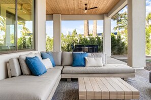 Téléviseur connecté, foyer