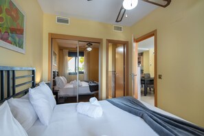 2 bedrooms, iron/ironing board, free WiFi, bed sheets