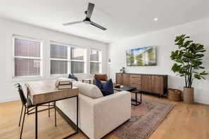 Fernseher, Arbeitsbereiche