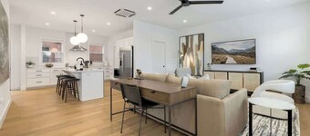 Pathfinder - Arts District - Garage - 0.5 mi DT