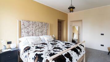 Vila (3 Bedrooms) | 3 quartos, escrivaninha, ferros/tábuas de passar roupa, roupa de cama