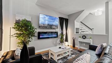 TV connectée, cheminée