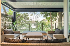 Interior - Bellevue Escape -  Stylish Bellevue Hill Apartment (Bellevue Hill)