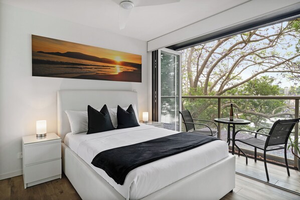 1 bedroom, iron/ironing board, free WiFi, bed sheets - Bellevue Escape -  Stylish Bellevue Hill Apartment (Bellevue Hill)