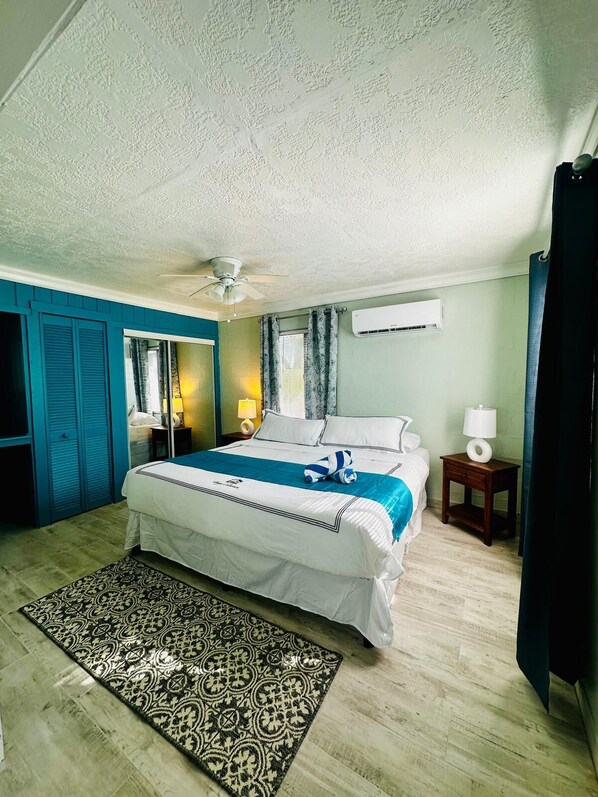 1 chambre, fer et planche à repasser, Wi-Fi gratuit, draps fournis