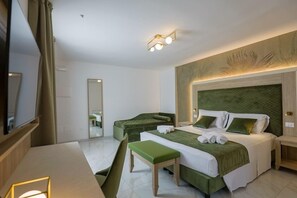 客房内保险箱、免费 WiFi