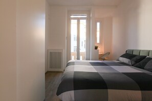 2 chambres, fer et planche à repasser, Wi-Fi gratuit, draps fournis