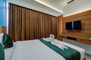 Habitación doble Premium | Escritorio, espacio para trabajar con laptop y wifi gratis