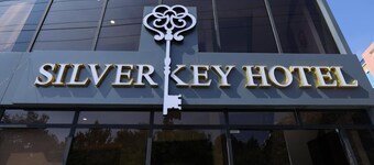 Silverkey Hotel Yelahanka