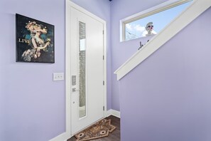 Interior - 3 m Downtown ! Glam Haus! Large Groups (Nashville)