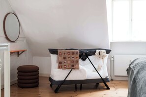 2 bedrooms, iron/ironing board, travel crib, WiFi