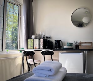 Standard Apartment, Private Bathroom, Garden View (East Wing First Floor)