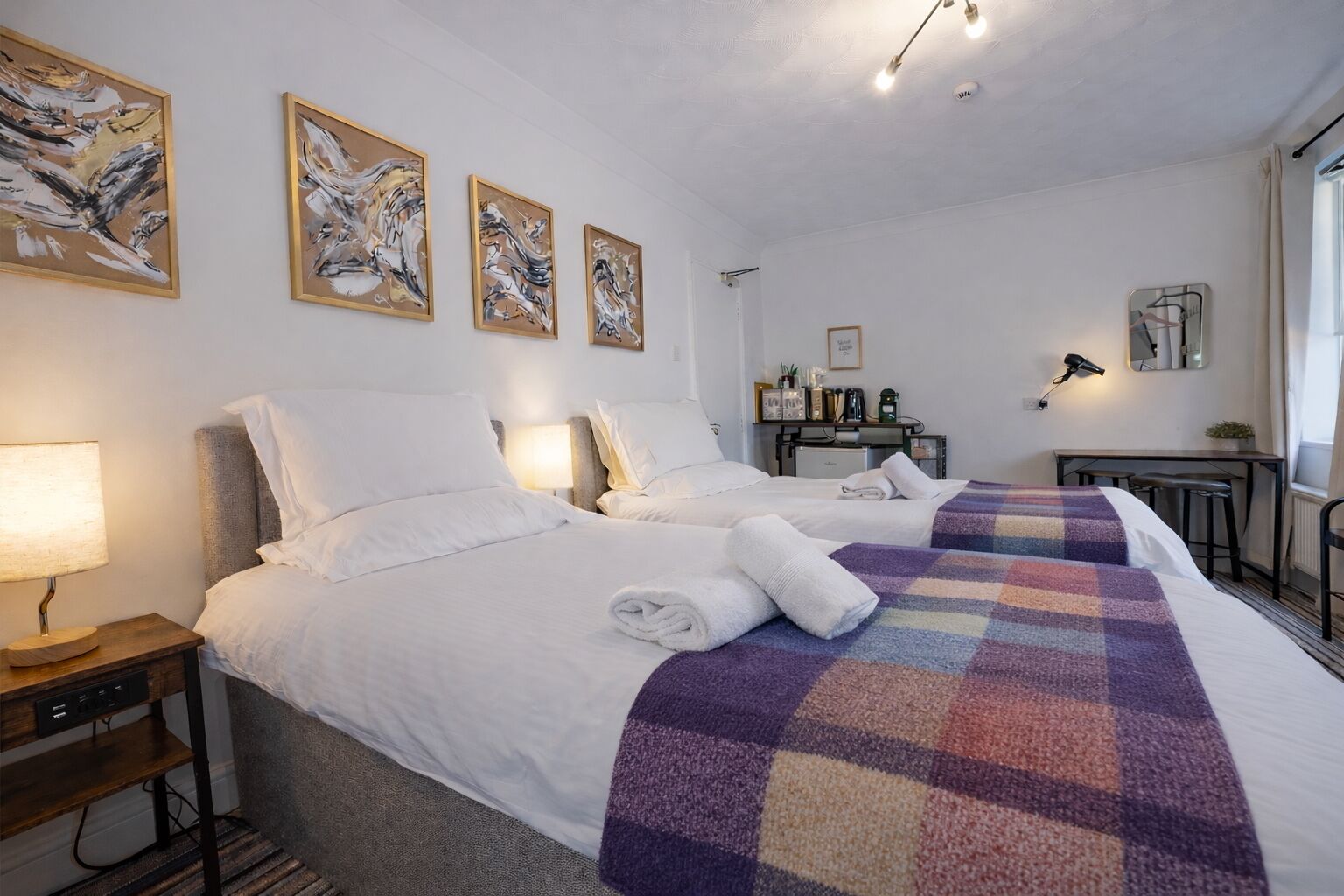Twin Room | Premium bedding, laptop workspace, iron/ironing board, free WiFi