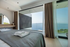 Villa panoramica, vista mare | Vista dalla camera