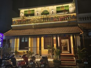 Front of property - Bel Abri Colonial Living (Puducherry)