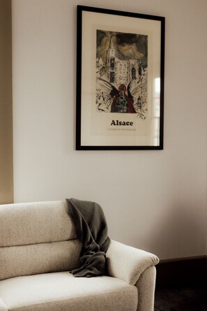 Interior - Charming 2-Bed Apartment in Launceston CBD (Launceston City)