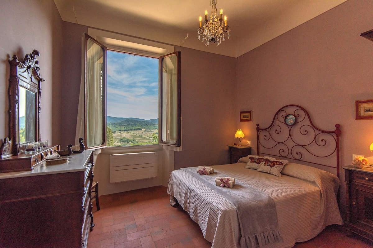 Romantic Double Room, Valley View