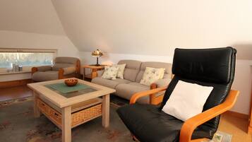 Apartment | Living room