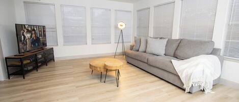 Télévision, espaces bureaux