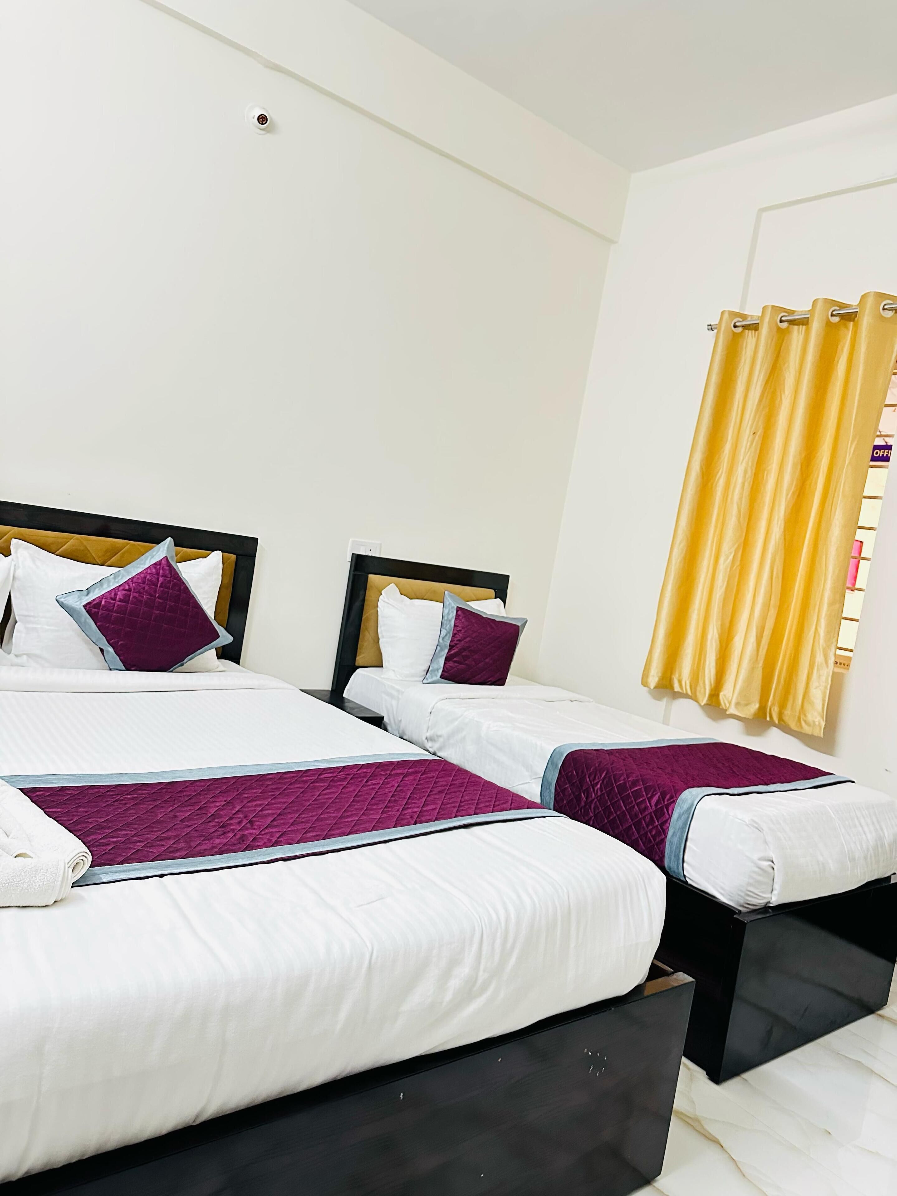 Dobbelt- eller tomannsrom – executive, hageutsikt | Safe på rommet, skrivebord, skrivebord for bærbar PC og lydisolert