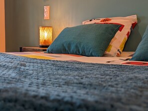 4 Schlafzimmer, Reisekinderbett, kostenloses WLAN, Bettwäsche