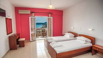 Basic Studio, Balcony, Sea View