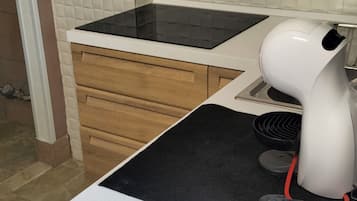 Microwave, stovetop