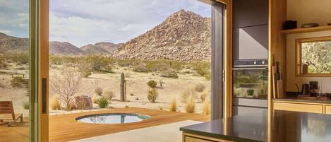 Réfrigérateur, four, plaque de cuisson, lave-vaisselle