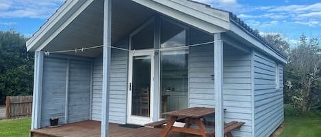 Comfort-Ferienhütte | 1 Schlafzimmer, kostenloses WLAN