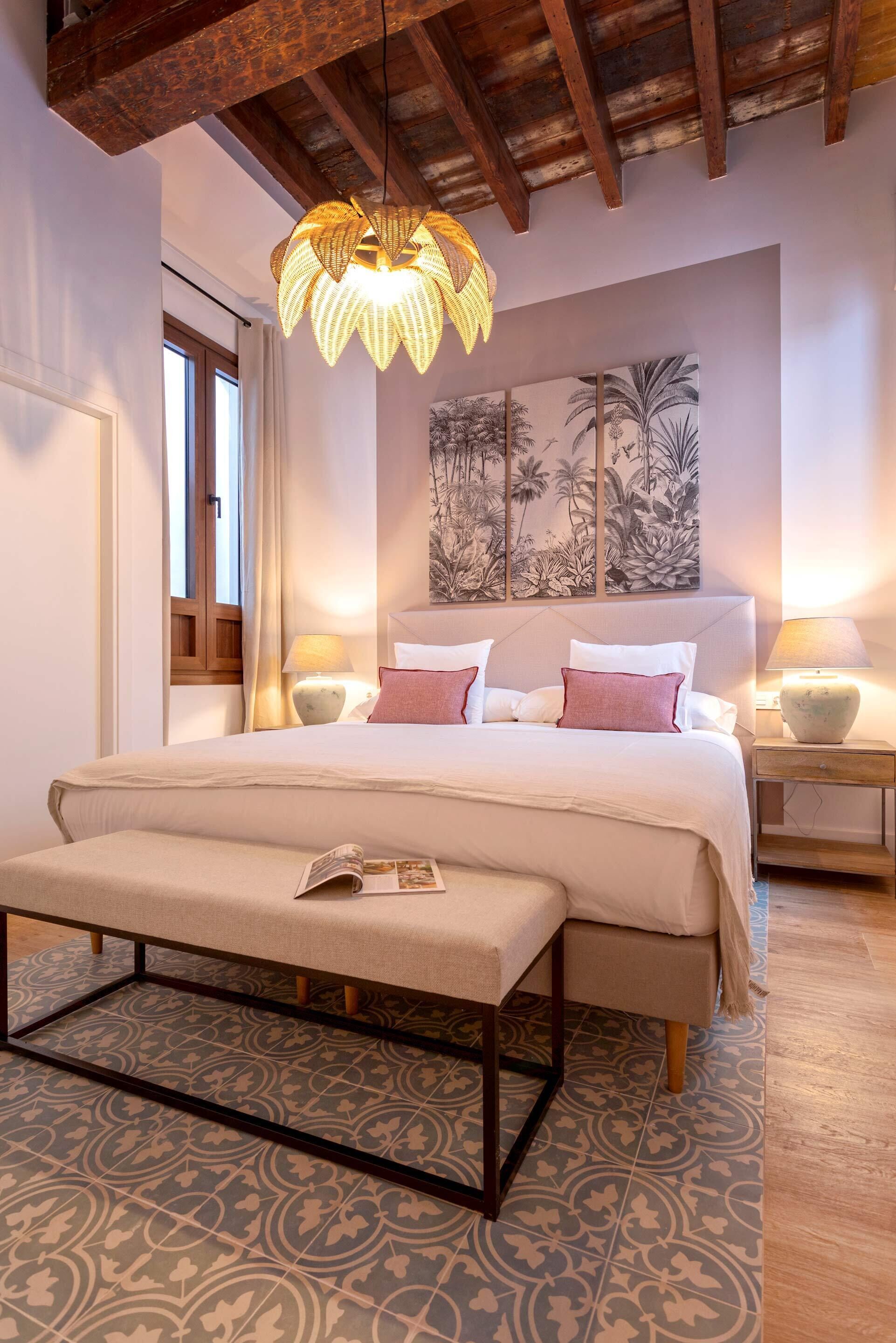 Apartamento (2 Bedrooms) | 1 dormitorio, tabla de planchar con plancha, wifi gratis y ropa de cama