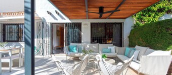 Genteel Home Guadalvillas
