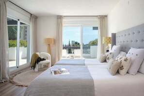 Apartment (2 Bedrooms) | 2 bedrooms, iron/ironing board, free cribs/infant beds, free WiFi - Genteel Home Incosol (Marbella)