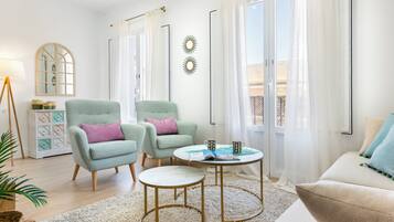 Apartment (3 Bedrooms) | Wohnbereich