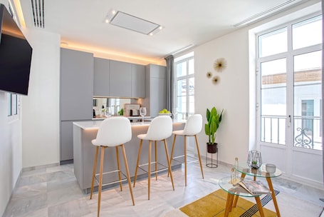 Apartment, 1 Bedroom | Living area | Smart TV