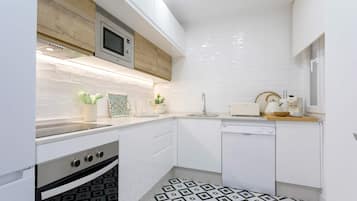 Apartment (3 Bedrooms) | Private kitchen