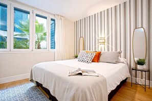 Apartment (3 Bedrooms) | 1 Schlafzimmer, Bügeleisen/Bügelbrett, kostenloses WLAN, Bettwäsche