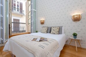 Huoneisto (1 Bedroom) | 1 makuuhuone, silitysrauta/-lauta, ilmainen Wi-Fi, vuodevaatteet