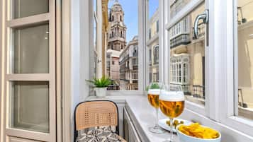 Apartment (1 Bedroom) | Balcony