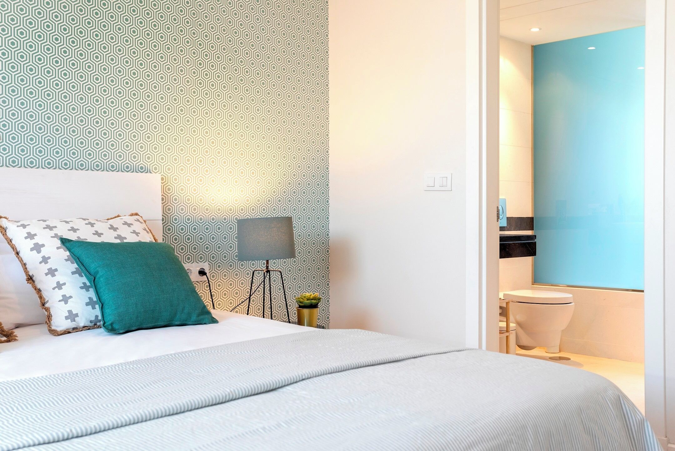 Apartamento (2 Bedrooms) | 1 dormitorio, tabla de planchar con plancha, wifi gratis y ropa de cama