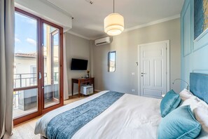 Apartment (3 Bedrooms) | 3 Schlafzimmer, Bügeleisen/Bügelbrett, kostenloses WLAN, Bettwäsche