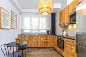 Lägenhet (2 Bedrooms) | Eget kök | Stort kylskåp, mikrovågsugn, ugn och spishäll