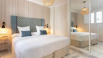 Apartamento (2 Bedrooms) | 2 quartos, ferros/tábuas de passar roupa, Wi-Fi de cortesia