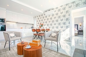 Apartamento | Servicio de comidas en la habitación