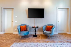 Apartamento (3 Bedrooms) | Área de estar