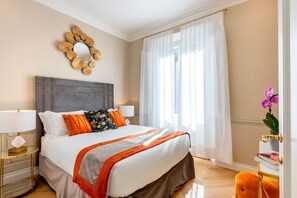 Apartment (3 Bedrooms)