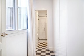 Vestibule