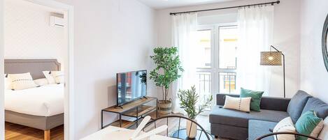 公寓 | 客廳 | 電視