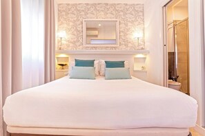 1 bedroom, iron/ironing board, free cots/infant beds, free WiFi - Genteel Home Santa Marta Sevilla (Seville)