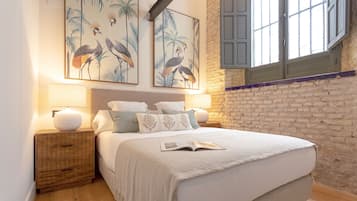 Apartment (4 Bedrooms) | 4 bedrooms, iron/ironing board, free cribs/infant beds, free WiFi